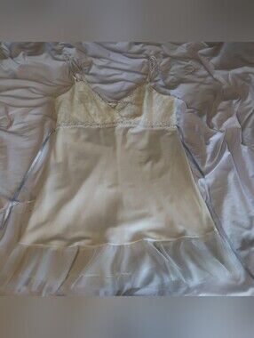 FLORA LACE SLIP DRESS